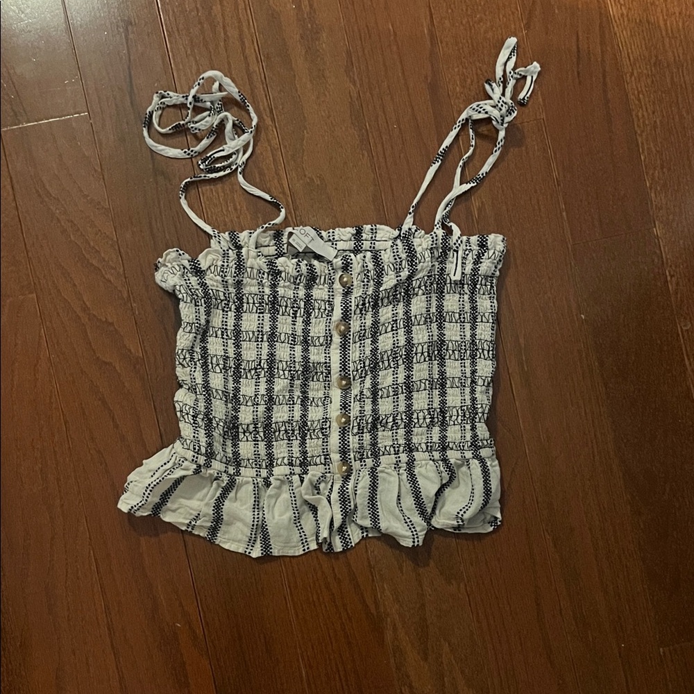 Super cute Smocked Button-Front Cropped Tank Top - White with Black Check